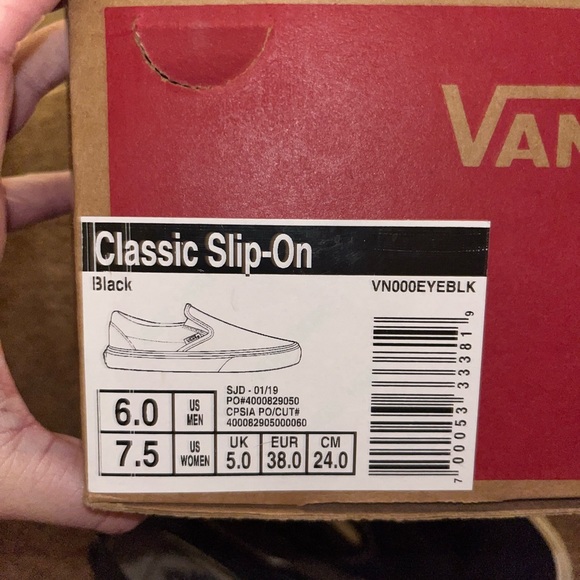 Vans classic slip on size 7.5. - Picture 3 of 3